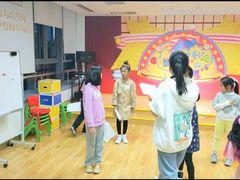 -蓝话筒·少儿成人演讲口才·主持朗诵·戏剧表演(大华第一坊店)