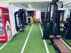 -征成健身连锁私教工作室(九公里店)