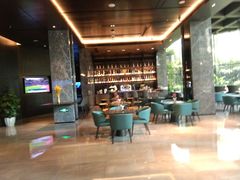 -星河吉酒店-BOND大堂吧·咖啡·简餐