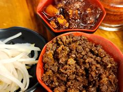 -丽虹云南过桥米线(兴工街店)
