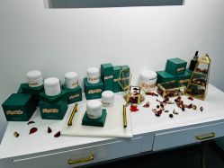 点击看大图 -THE QUEEN(北京店)