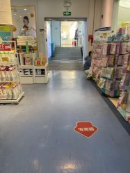 -爱婴室(上海浦建路店)