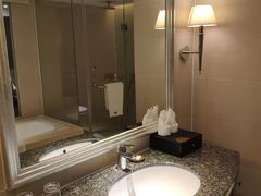 -武汉汉口火车站东方建国大酒店