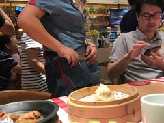 服务热情的冬红小姐姐-西贝莜面村(正大广场店)