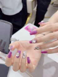 -瞧·享轻奢美甲美睫