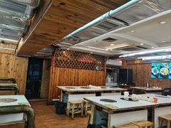 -老东镇啤酒屋海鲜加工·蒸汽海鲜·海鲜烧烤(台东店)