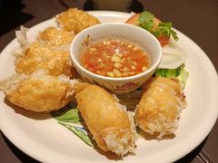 -大头虾越式风味餐厅(光明广场店)