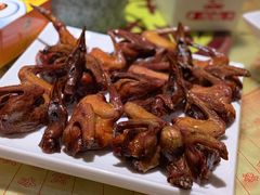 招牌烤乳鸽-石岐佬中山菜馆(张溪店)