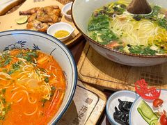 -芸南道·过桥米线(昆明老街旗舰店)