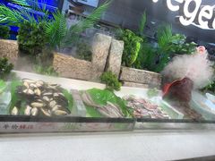 -四囍码头海鲜烧烤自助火锅(外滩南京东路悦荟广场店)