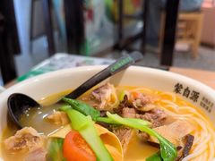 -蒙自源米线大王(东站店)