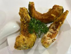 -菁幼月子会所(儿童医院店)