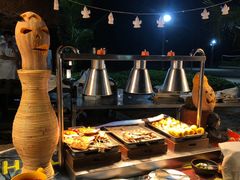 -亚龙湾希尔顿自助餐厅·海鲜·烧烤·沙滩BBQ·现场乐队
