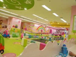 -孩子王(铁西万达店)