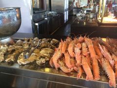 三亚亚龙湾华宇度假酒店(原三亚华宇皇冠假日酒)-三亚亚龙湾雅高美爵酒店