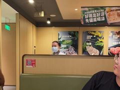 -海底捞火锅(宝龙广场夜宵主题店)