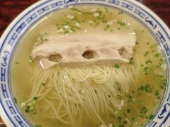 枫镇大肉面（汤面肉）-同得兴 Since·1995 传统苏式面馆(嘉馀坊店)