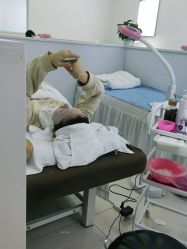 -痘敏医生专业祛痘·肌肤修复连锁