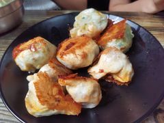 -依云煎包店