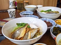 -蟹黄鱼·海派深夜面馆(江湾里店)