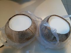 -椰爺爺·椰子冻砵仔糕