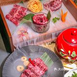 日式烤肉居然有劳斯莱斯星空顶??!