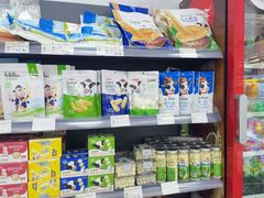 零售区-牛奶便利(东四店)