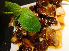 -万重锦·人文川菜馆(骡马市店)