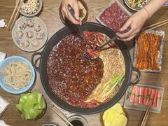 -周幺妹重庆老火锅(银泰城总店)