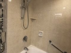 -北京丽亭华苑酒店