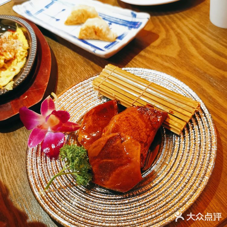 路子最野的日料店🆒 吃个饭顺便安排相个亲[惊讶]