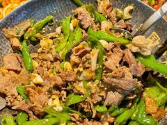 -费大厨辣椒炒肉(黄兴中心广场店)