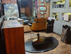 -青木造型HAIR·あおき髪を刈る潮人店