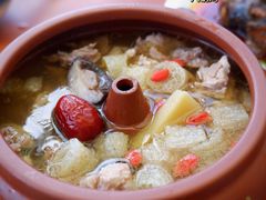 滴水不加汽锅鸡-云隐小厨·传统大理美食(复兴路店)