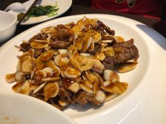 蒜爆羊肉-老牌坊•鲁菜名店•地道济南菜(大观园商埠店)
