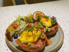 烟熏三文鱼班尼迪蛋-BE BRIGHT KITCHEN(正佳广场店)