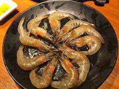 -仨仨米炭火烤肉
