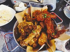 炸鸡翅一半一半-富乐满韩国正宗炸鸡韩国料理(虹泉路店)