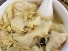 -笑来喜馄饨小笼工坊店(湖滨街店)