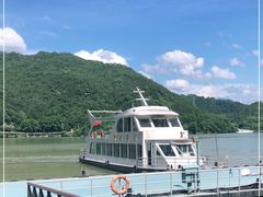 -严子陵钓台(富春江小三峡)