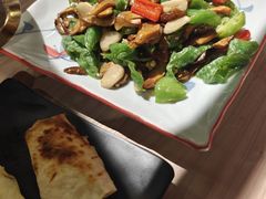 -缘生态云南菜·野生菌庭院餐厅(华侨城店)