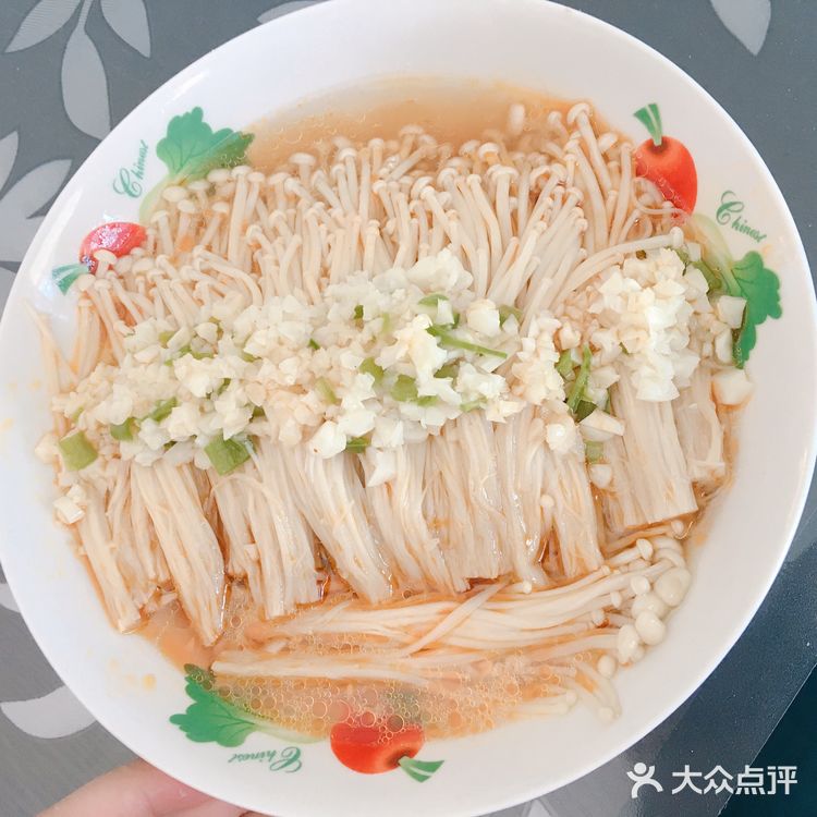蒜蓉金针菇 刚学到的美味素食，好吃