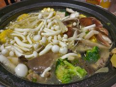 -红山红餐厅(宏源大厦店)