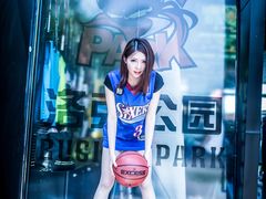 WL7A9218-洛克公园·篮球·足球·羽毛球(莘庄店)