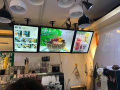 -津椰本·海南正宗椰奶清补凉(店一店)