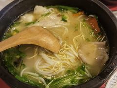 -妈妈故事米线(市府恒隆店)