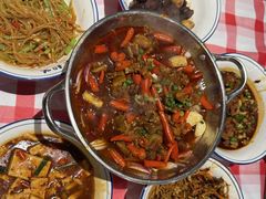 -笨豆腐居民楼菜馆•江西小炒(天津开发区店)