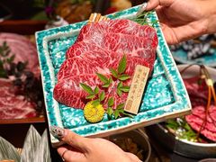 -山川小町·极番烧肉(新地假日广场店)