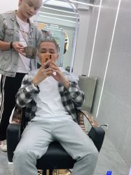 点击看大图 -COMO SALON 烫染可茉发型