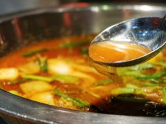 老凯俚酸汤鱼-野山舂·贵州现舂酸汤火锅(鸿通城店)